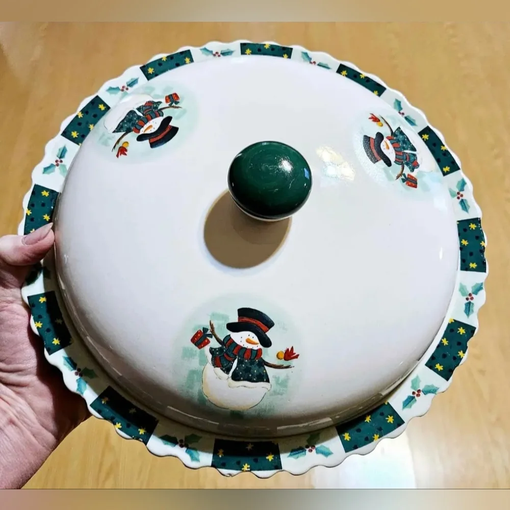 Vintage Ceramic Snowman Pie Plate with Cover 10.5